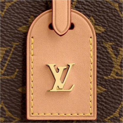 Louis Vuitton Boite Chapeau Necklace - photo 5