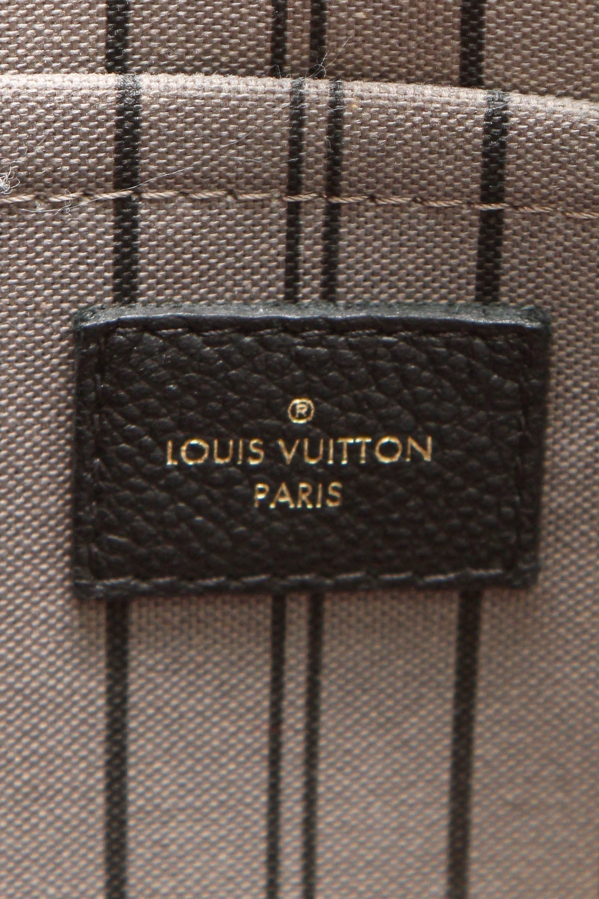 Louis Vuitton Empreinte Montaigne GM Bag - Black - photo 10