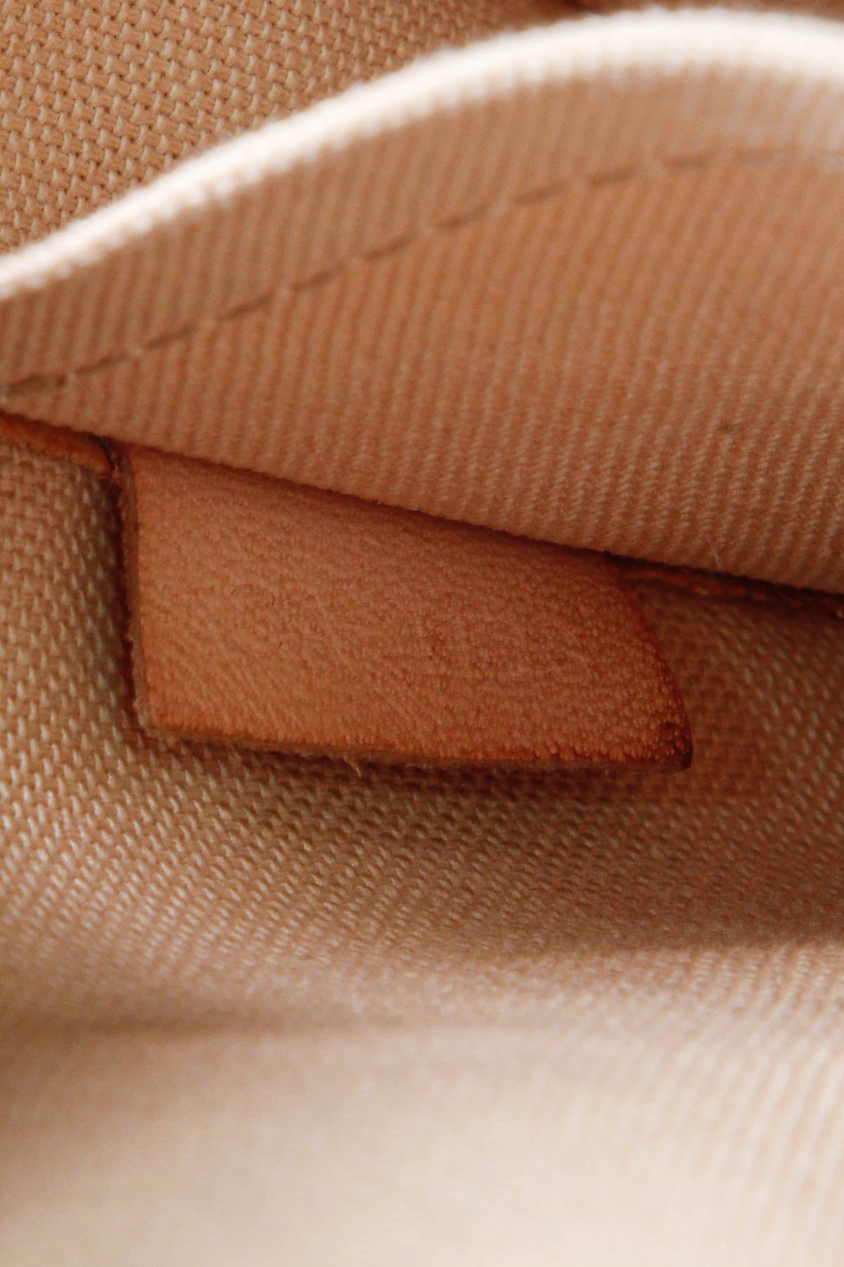 Pochette Accessories Bag - Damier Azur - image 10