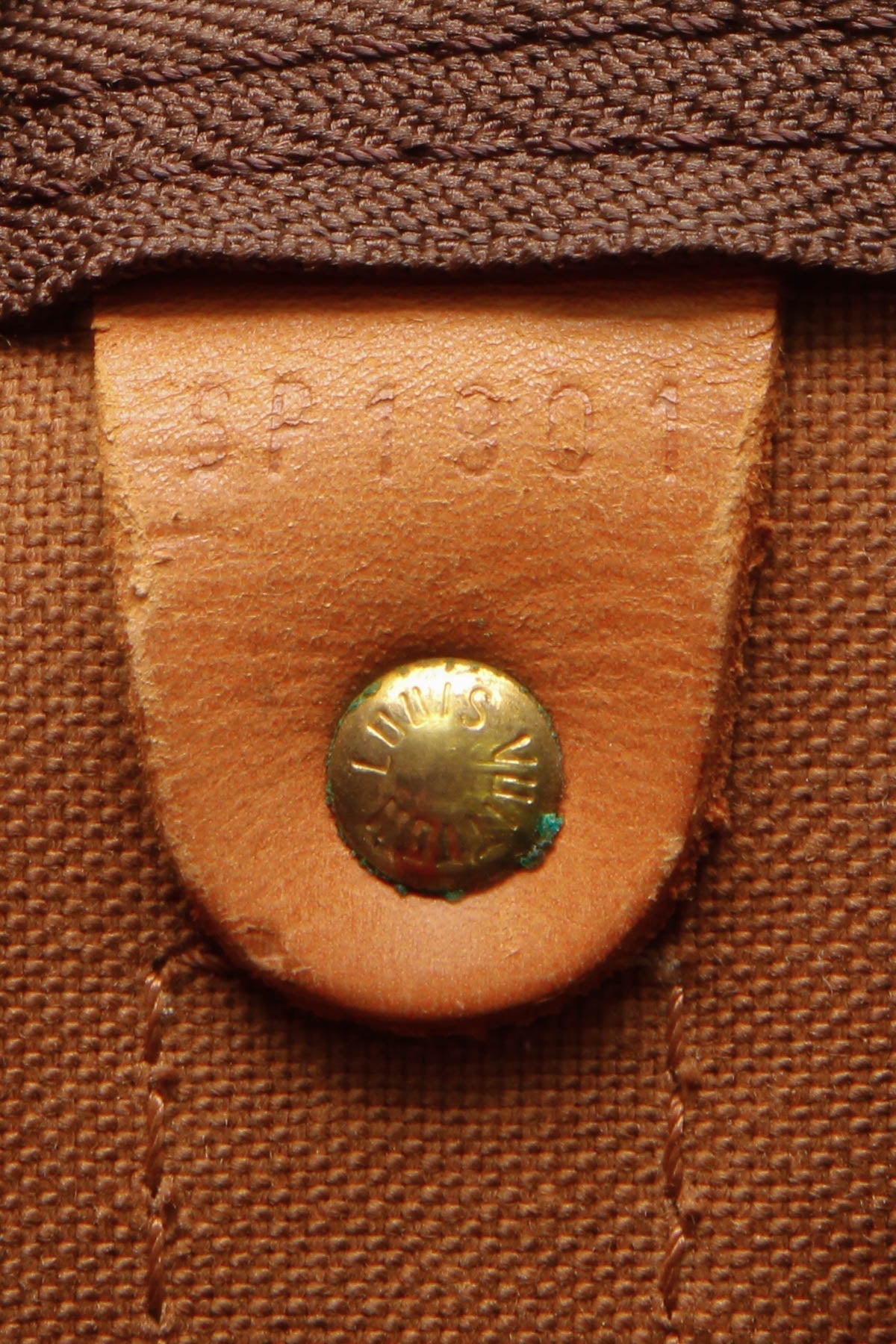 Vintage Keepall Bandouliere 55 Travel Bag - Monogram - image 11