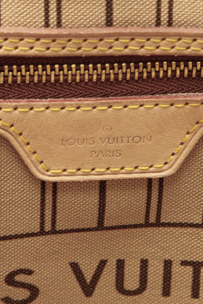 Neverfull MM Tote Bag - Monogram - image 11