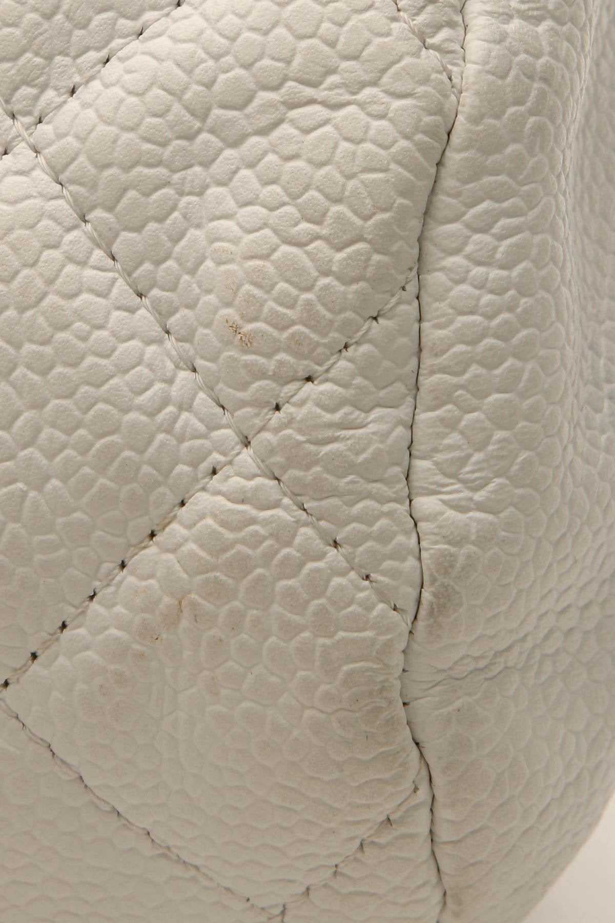 Quilted Timeless Clutch Bag - White - image 5