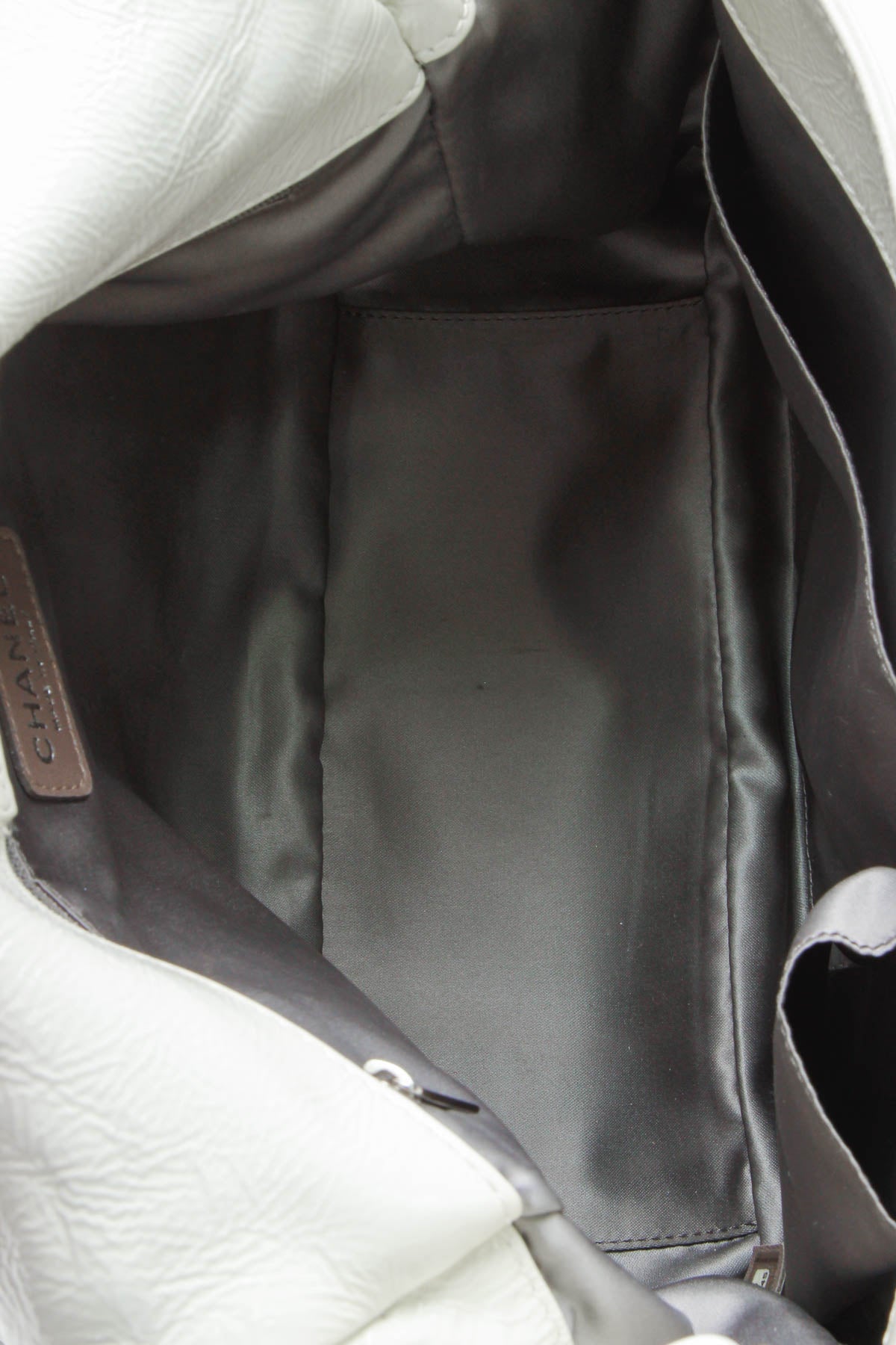 Luxe Ligne Flap Bag - Ivory - image 8