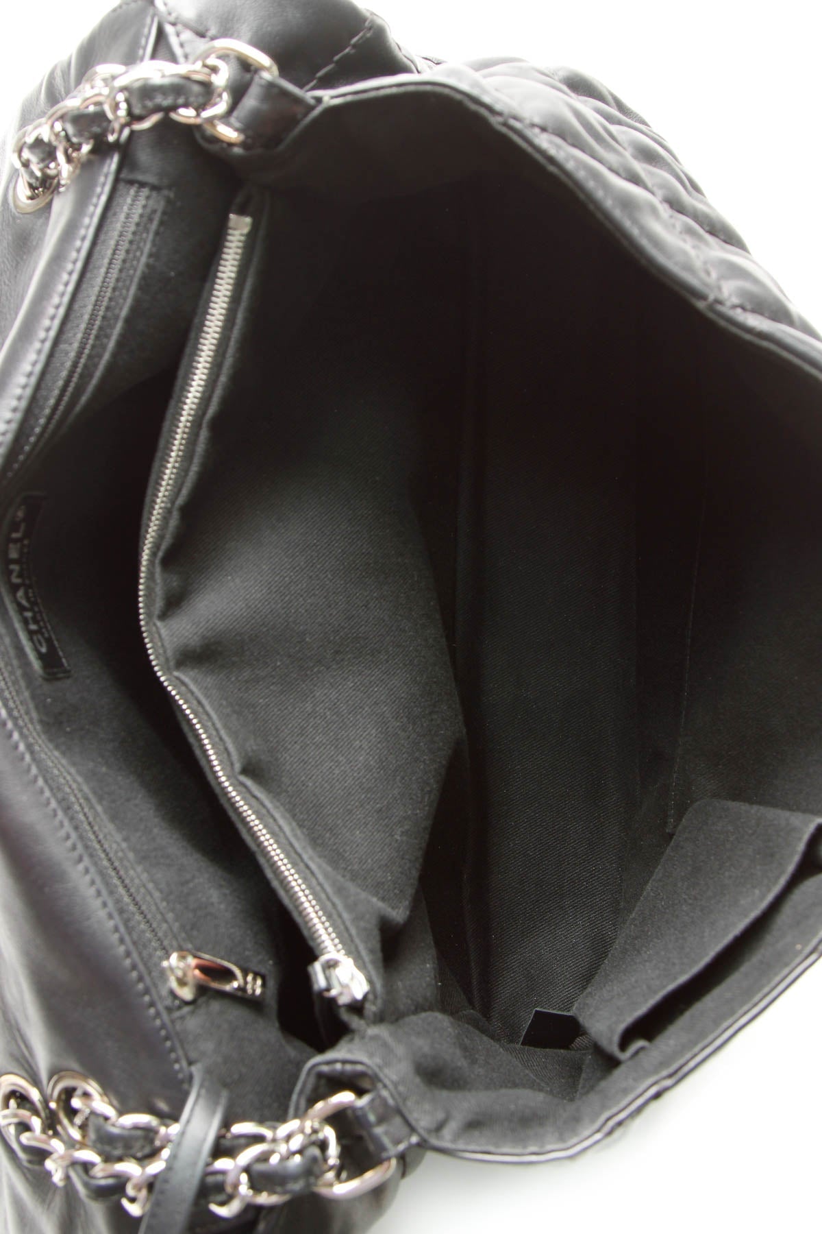 Quilted Soft Flap Bag - Black - image 8