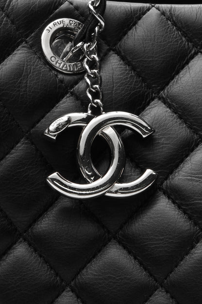 Quilted Tote Bag - Black - image 7