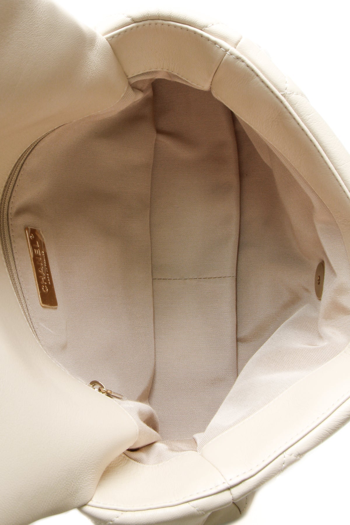Chanel Quilted Chanel 19 Flap Bag - Beige - photo 6