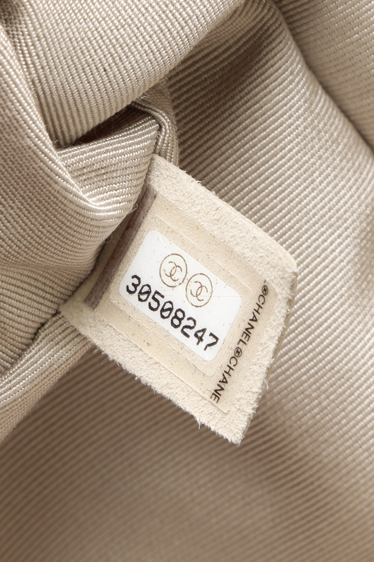 Chanel Quilted Chanel 19 Flap Bag - Beige - photo 9