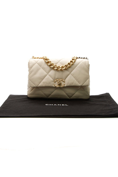 Chanel Quilted Chanel 19 Flap Bag - Beige - photo 10