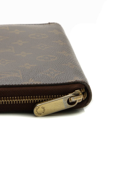 Zippy Organizer Wallet - Monogram - image 4