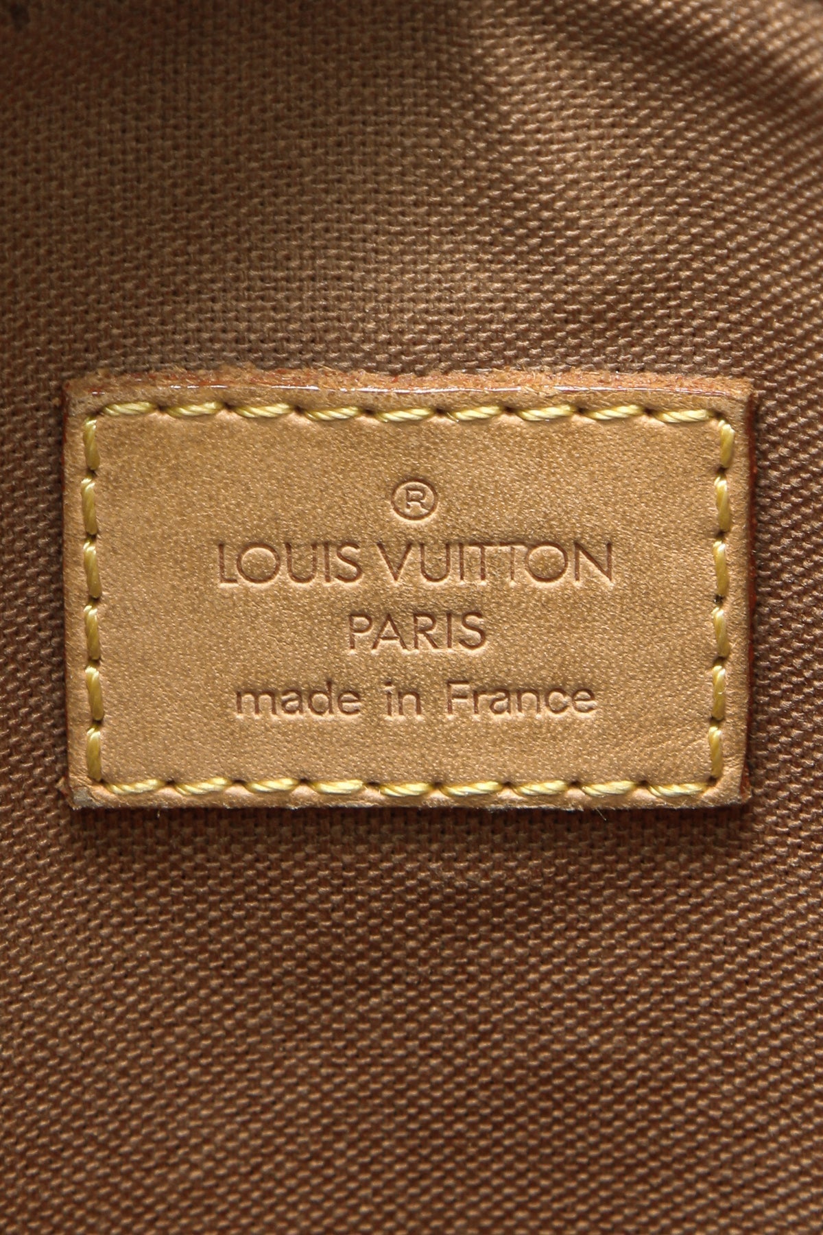 Louis Vuitton Pochette Bosphore Messenger Bag - Monogram - photo 9