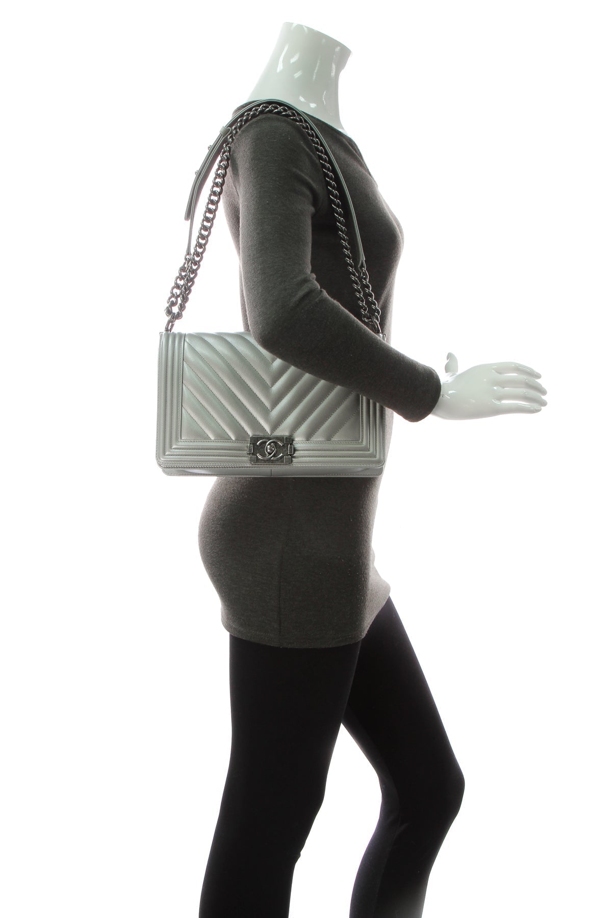 Chanel Chevron New Medium Boy Bag - Metallic Silver - photo 2