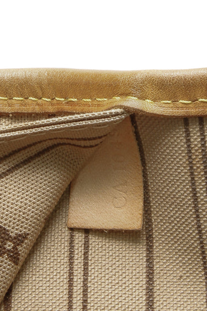 Neverfull MM Tote Bag - Monogram - image 9