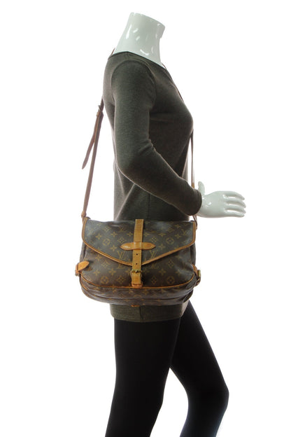 Louis Vuitton Vintage Saumur 30 Messenger Bag - Monogram - photo 2