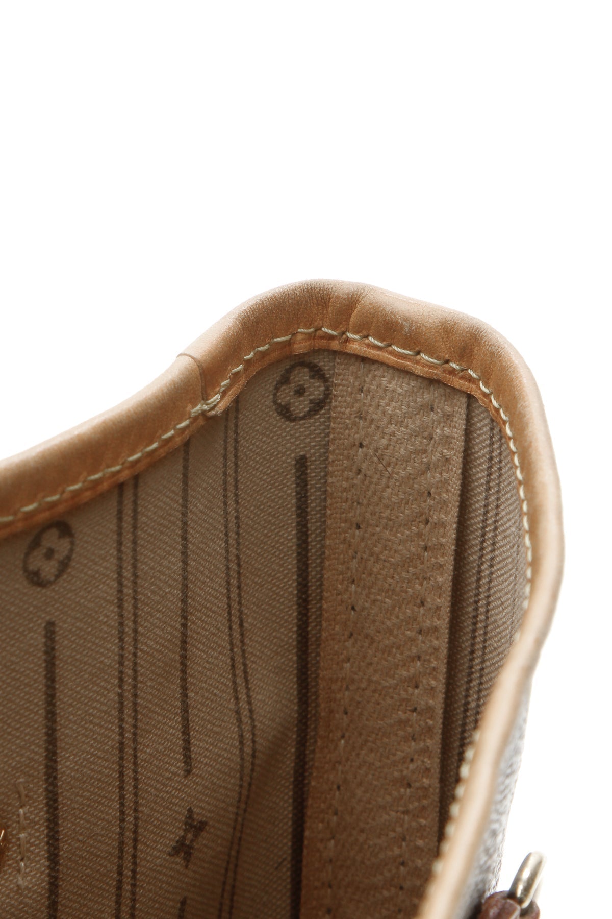 Neverfull MM Tote Bag - Monogram - image 9