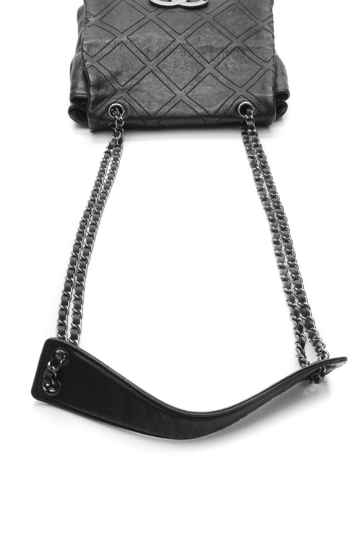Diamond Stitch Large Messenger Bag - Black - image 5