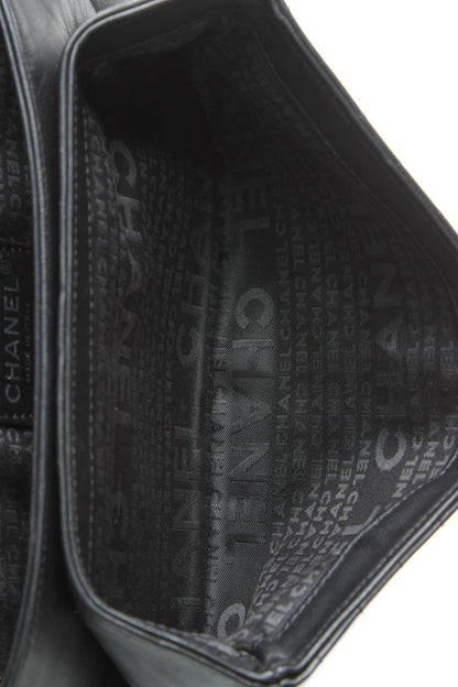 Camellia No.5 Flap Shoulder Bag - Black - image 9