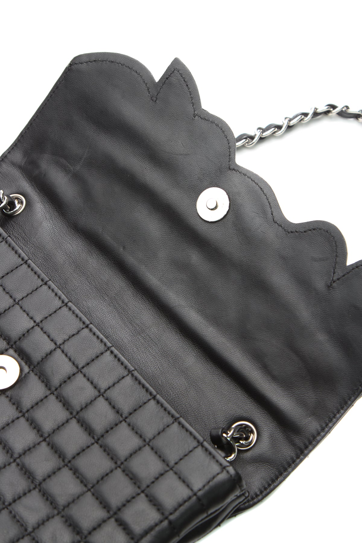 Chanel Camellia No.5 Flap Shoulder Bag - Black - photo 8