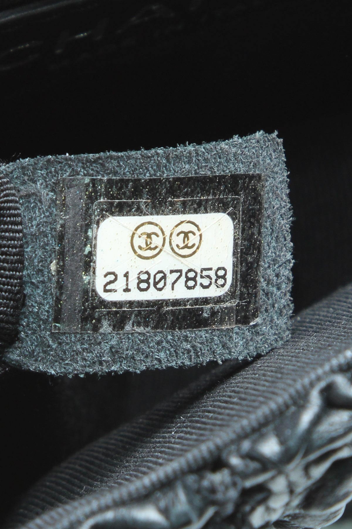 Chanel Crochet Small Flap Bag - Black - photo 9