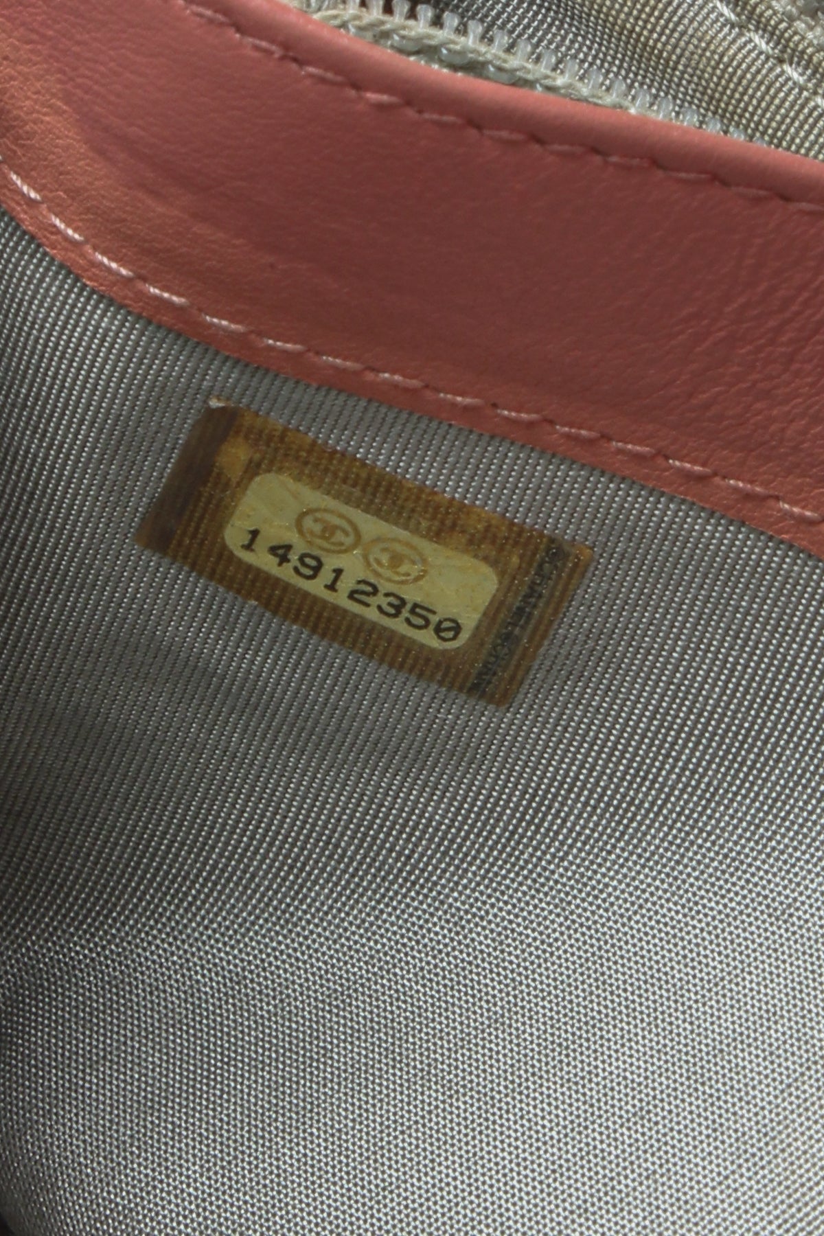 Timeless CC L Yen Wallet - Coral - image 13