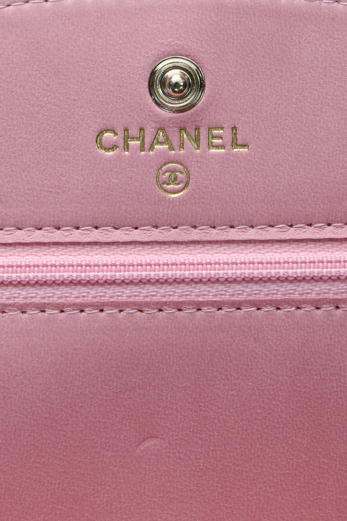 Timeless CC WOC Bag - Pink - image 10