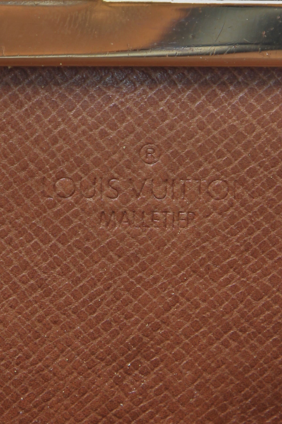 Louis Vuitton Vintage Kiss Lock Coin Purse - Monogram - photo 5
