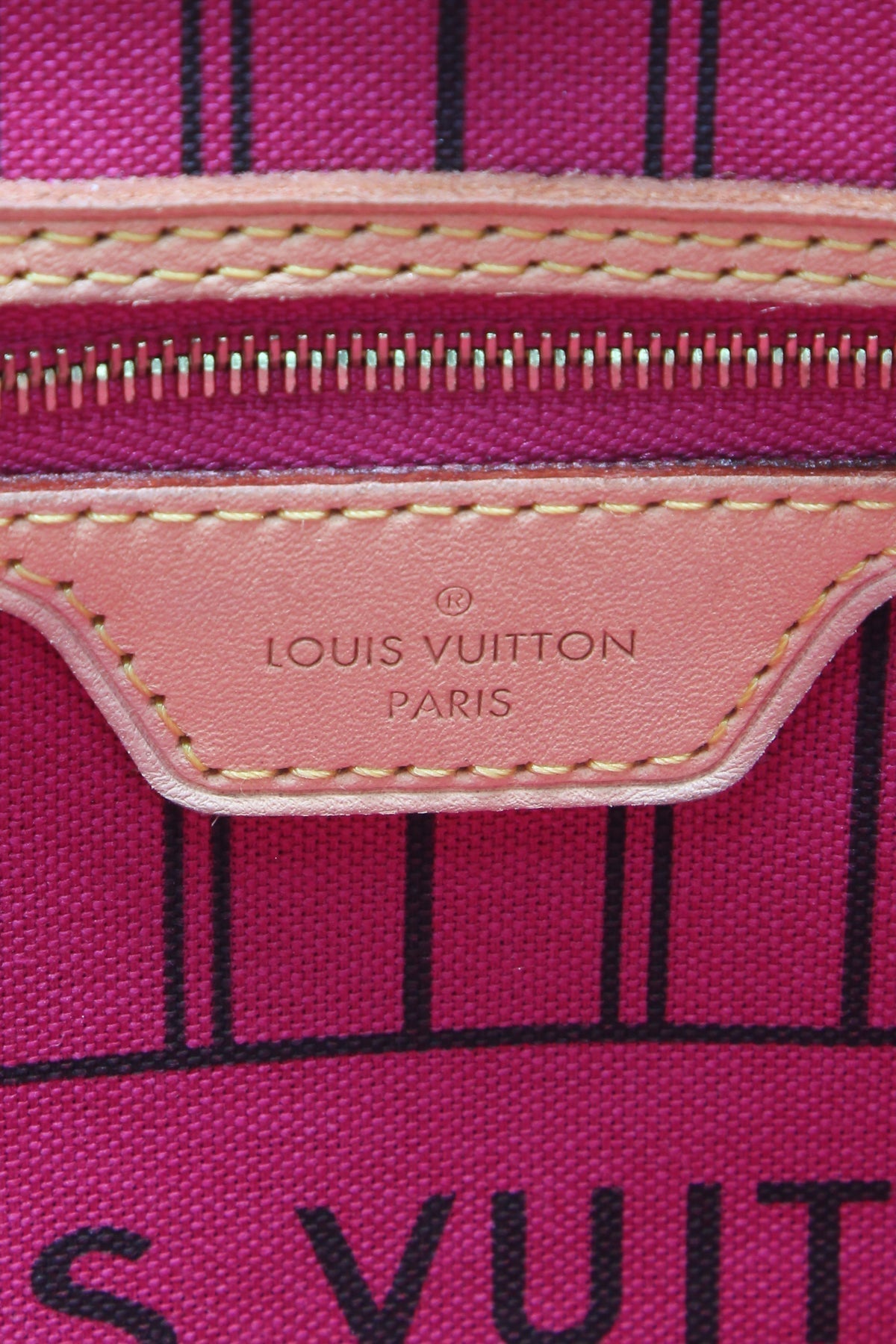 Neverfull MM Tote Bag - Monogram - image 8