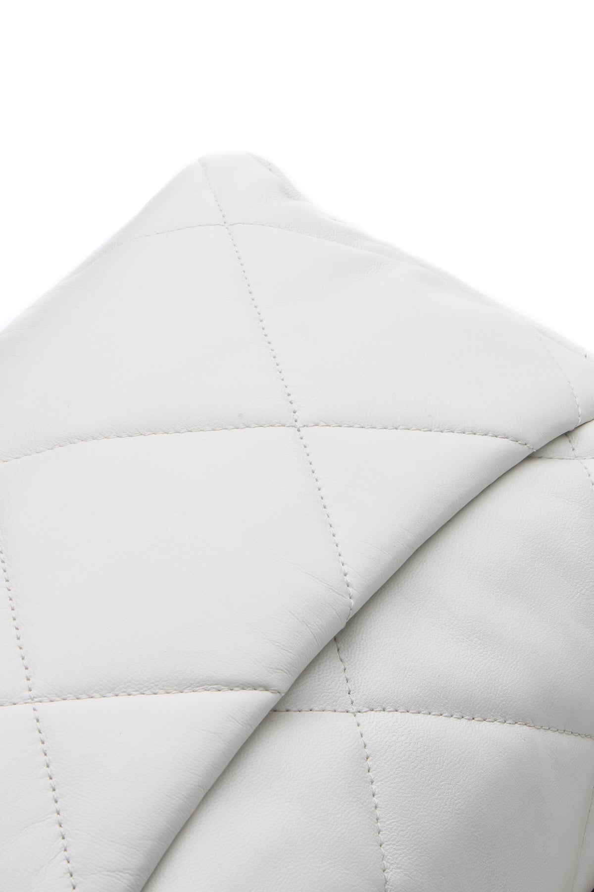 Quilted Large Chanel 19 Flap Bag - White - image 7