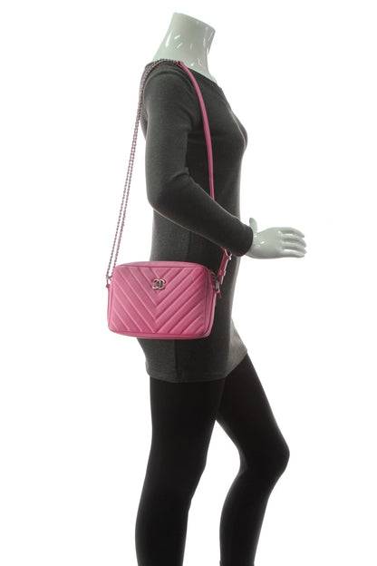 Chanel Promenade Camera Bag - Hot Pink - photo 2