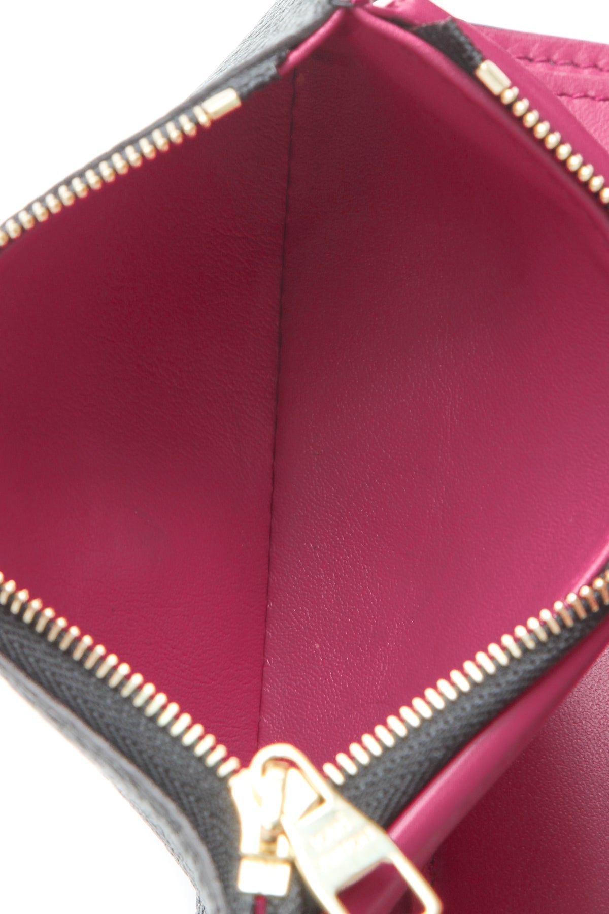 Capucines Compact Wallet - Black/Pink - image 6