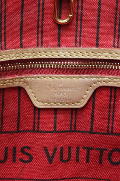 Louis Vuitton Neverfull MM Tote Bag - Monogram - photo 9