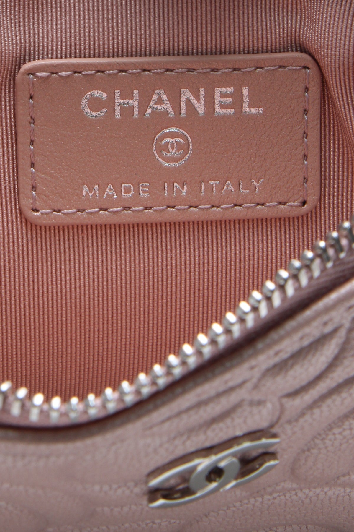 Chanel Camellia Mini O Case - Light Pink - photo 5