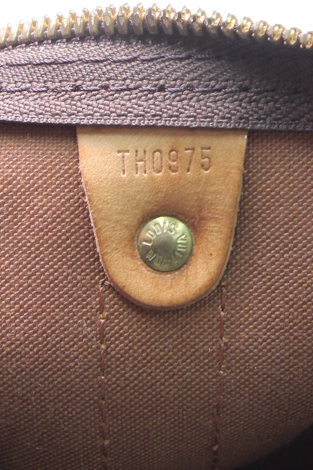 Louis Vuitton Keepall Bandouliere 55 Travel Bag - Monogram - photo 12