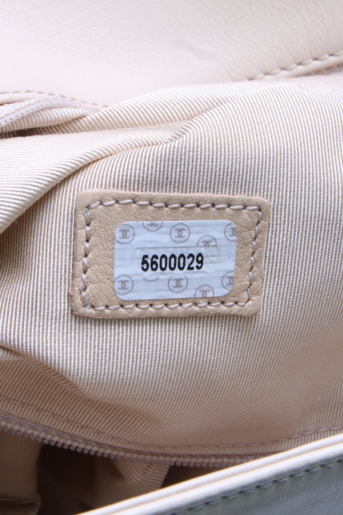Vintage CC Clutch Bag - Beige - image 9
