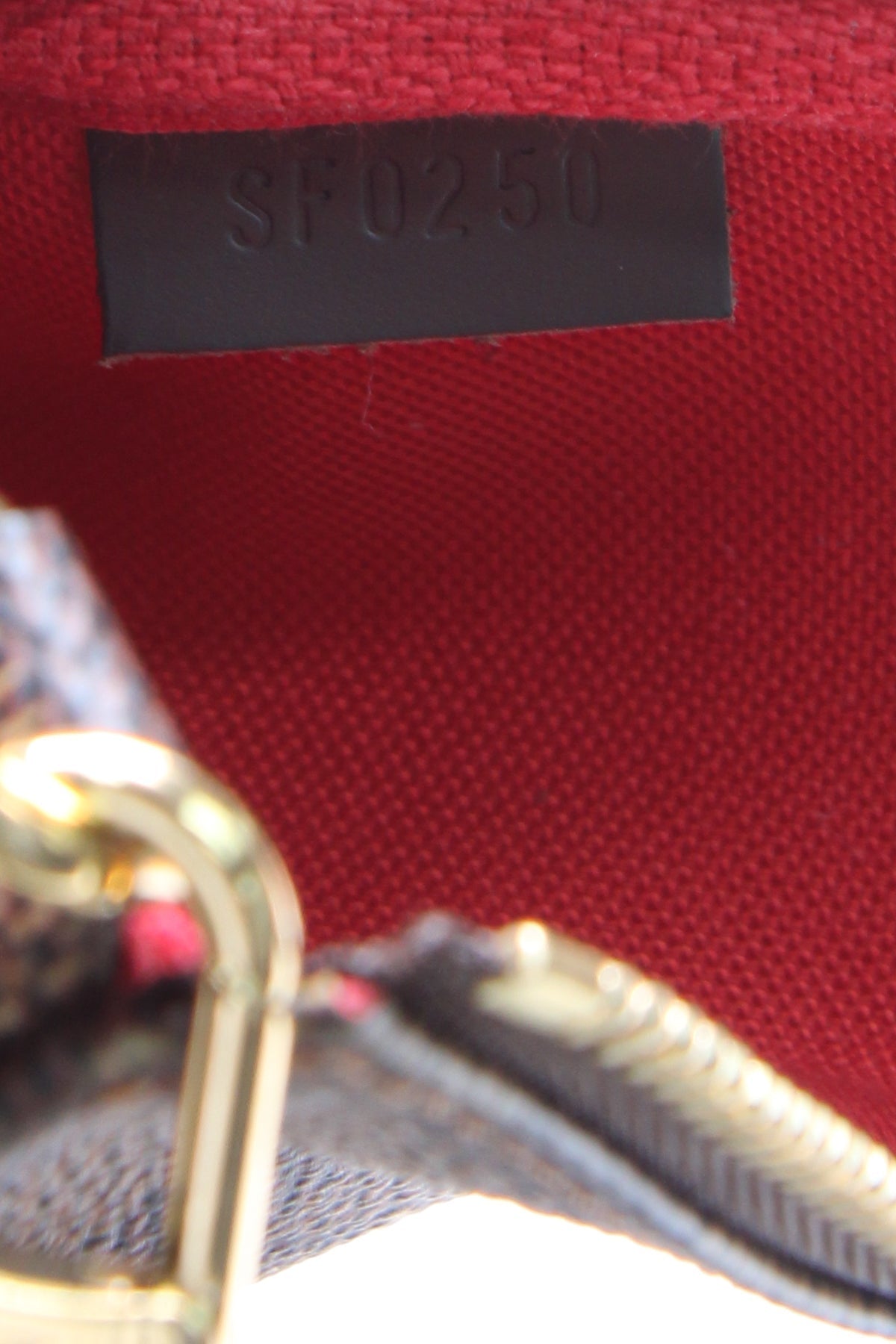 Louis Vuitton Mini Pochette Accessoires - Damier Ebene - photo 7