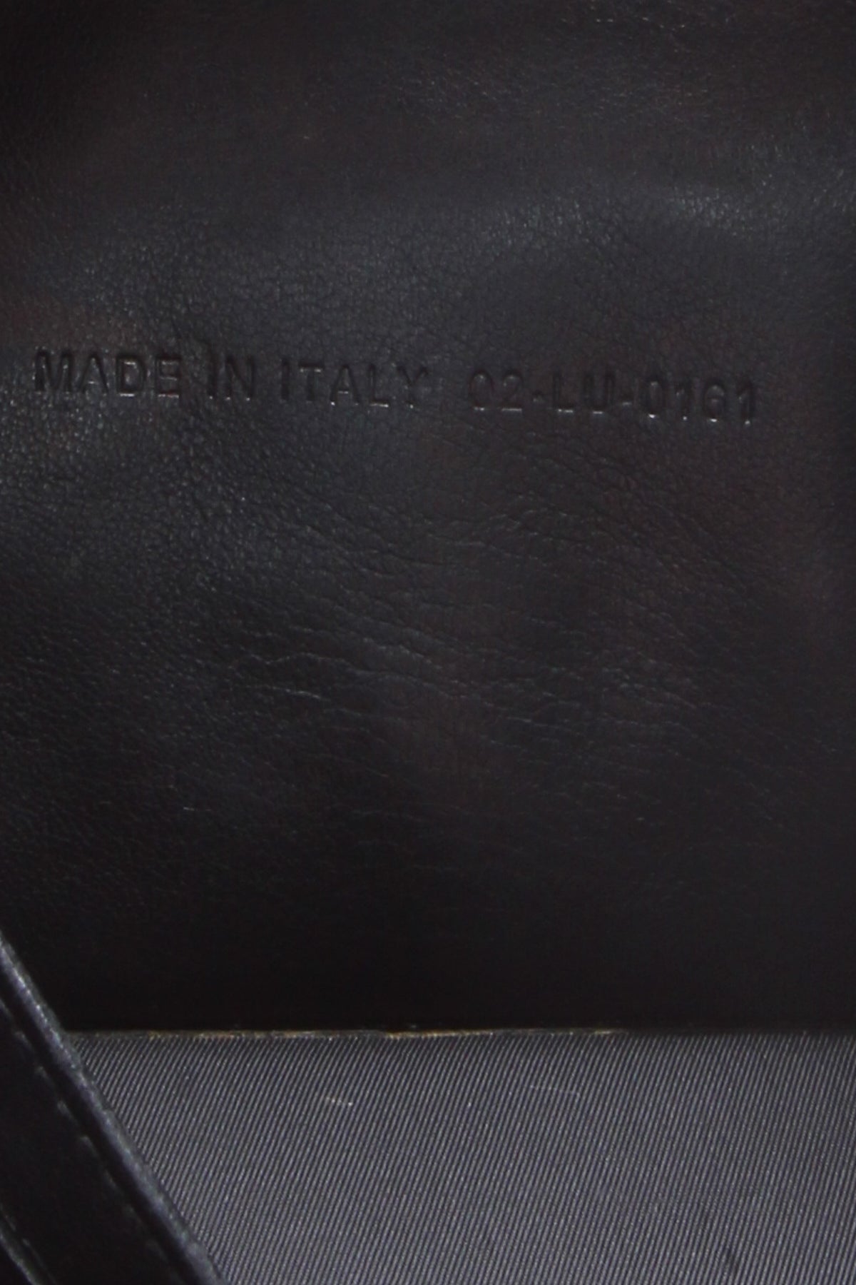 Cannage New Lock Clutch Bag - Black - image 8