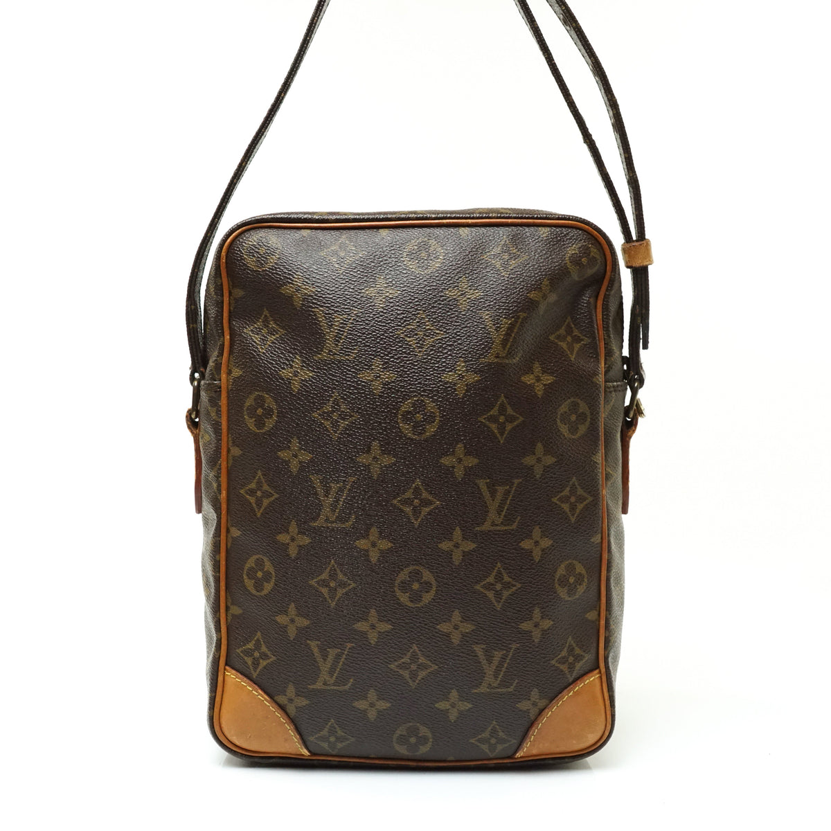 Louis Vuitton Amazon Mm Cross Body Bag - photo 3