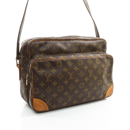 Louis Vuitton Nile Gm Crossbody Bag - image 4