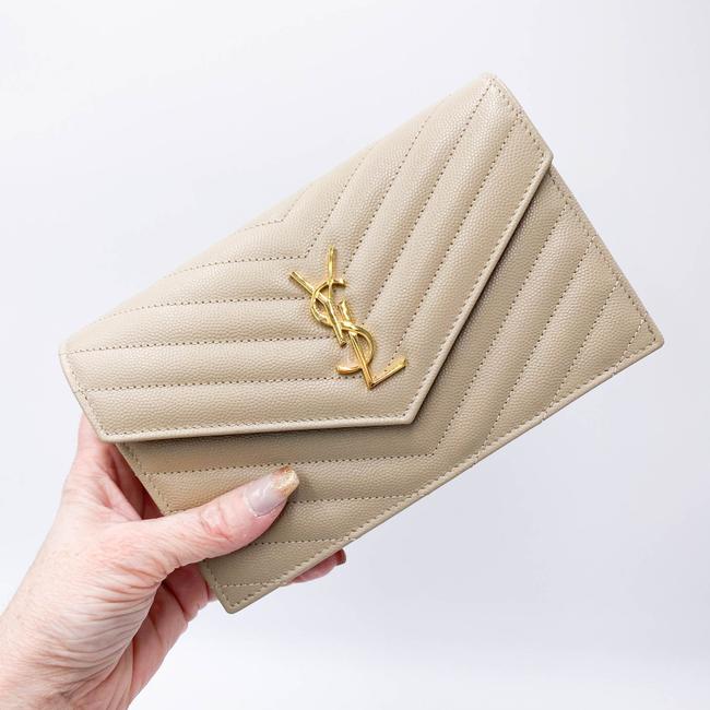 Saint Laurent Monogram Envelope Chain Wallet Grain De Poudre Matelasse Chevron Nude Beige Leather Shoulder Bag - image 4