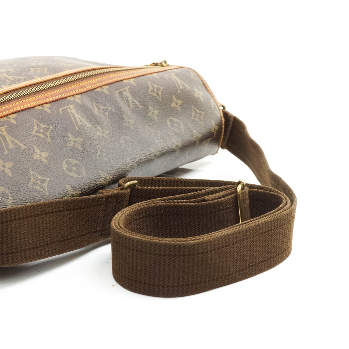 Louis Vuitton Bosphore Gm Crossbody - photo 5