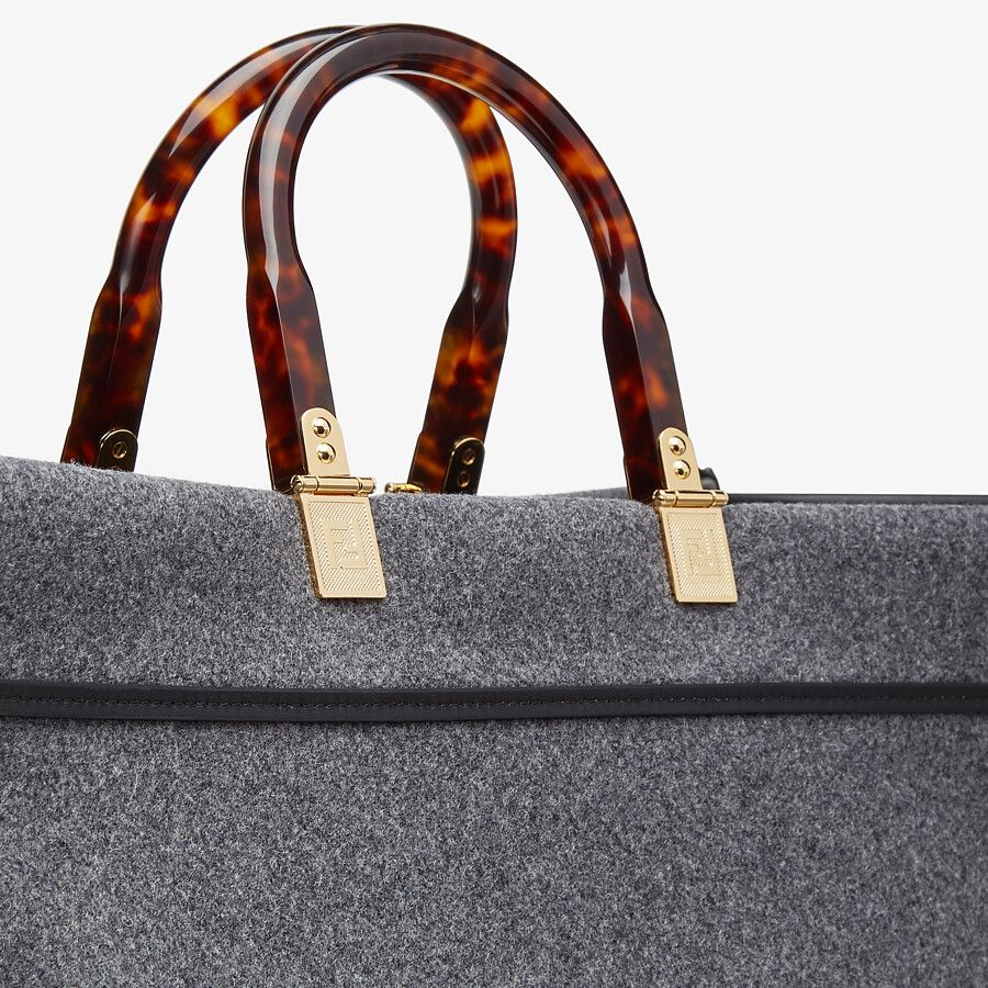 Fendi Large Gray Flannel Shopper - photo 5