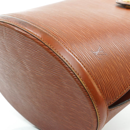 Louis Vuitton Cluny Shoulder Bag - photo 10