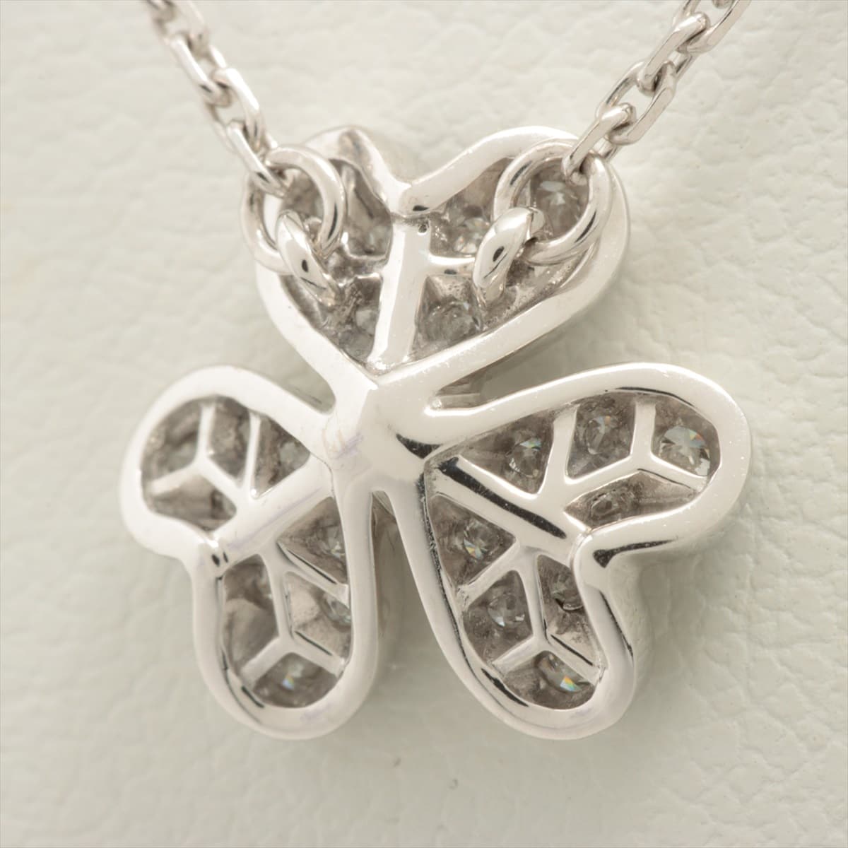 Van Cleef & Arpels Frivole Mini Diamond Necklace White Gold 2022 - photo 3