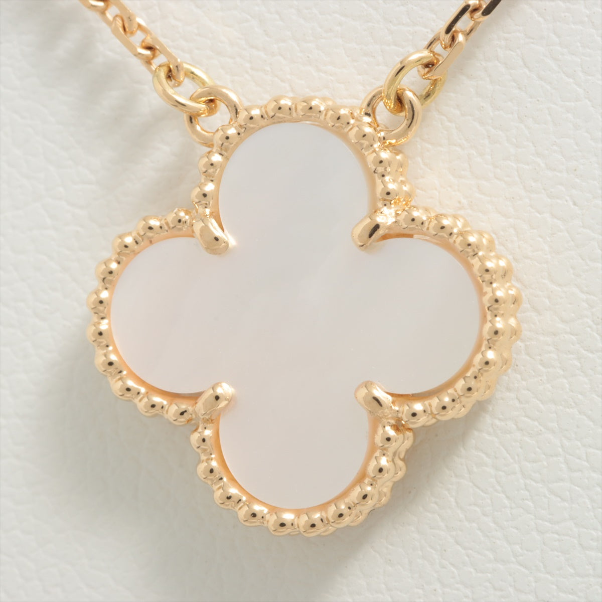 Van Cleef & Arpels Vintage Alhambra Mother of pearl Necklace - photo 1