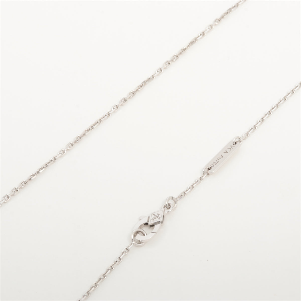 Van Cleef & Arpels white gold Vintage Alhambra White Mother Of Pearl Necklace 2021 - photo 5