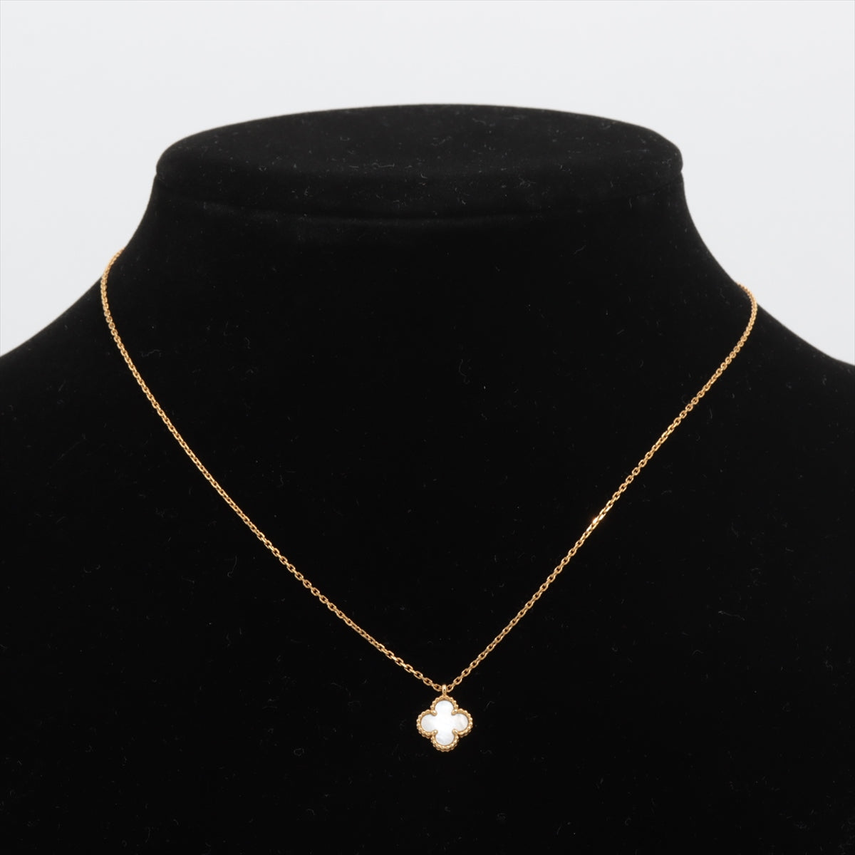 Van Cleef & Arpels Sweet Alhambra Mother Of Pearl MOP Necklace Yellow Gold - photo 3