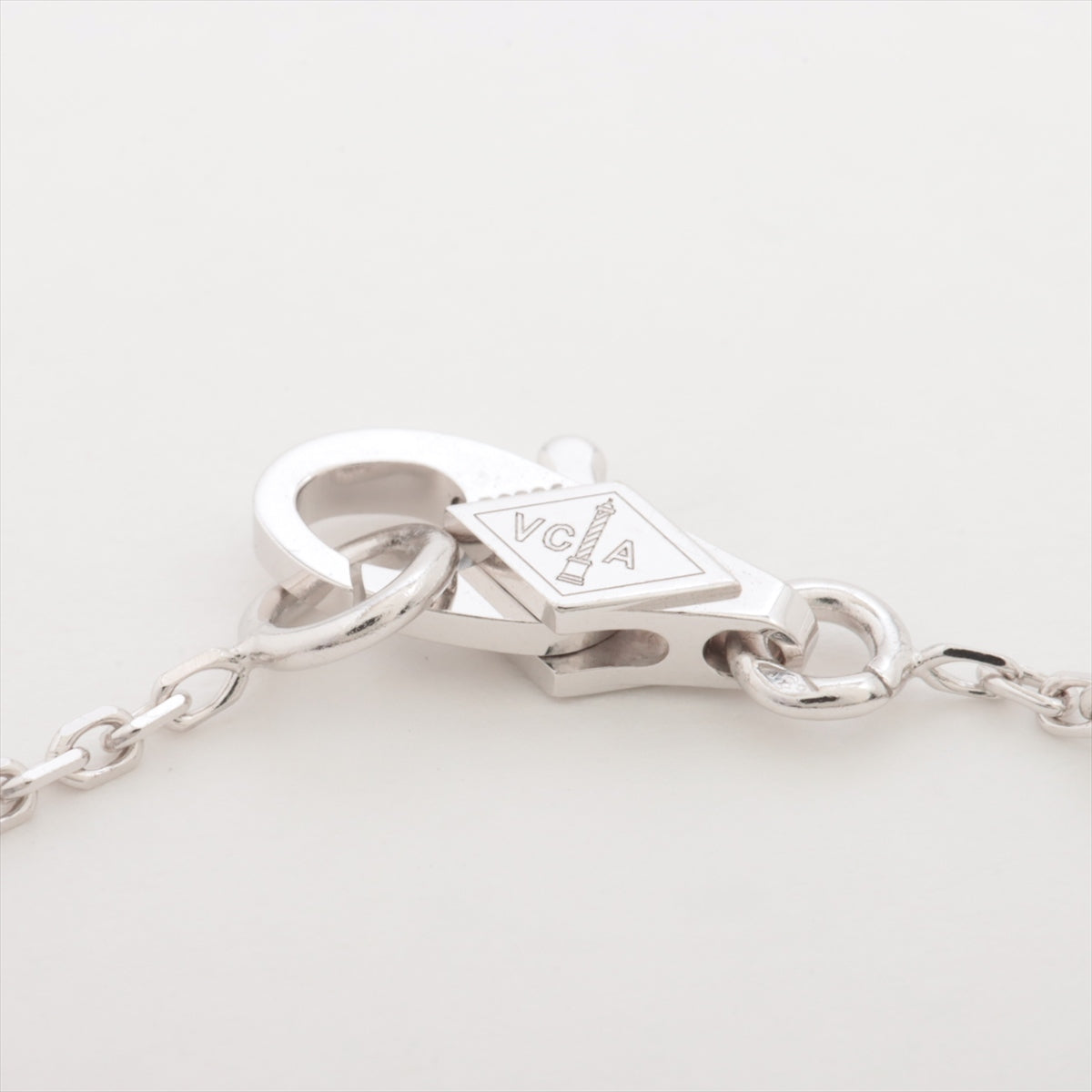 Van Cleef & Arpels Frivole Mini Diamond Bracelet - photo 4