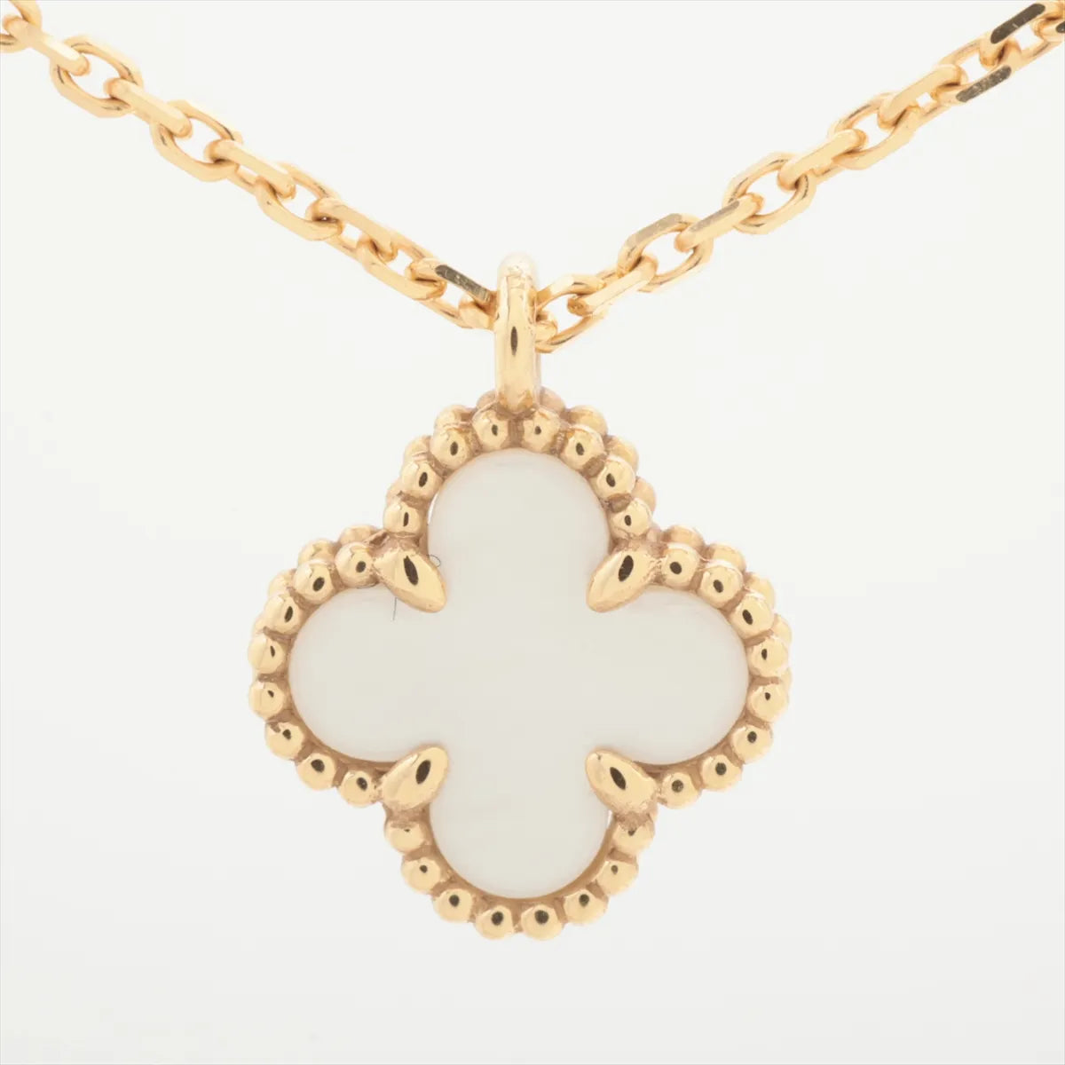 Van Cleef & Arpels Sweet Alhambra Mother of Pearl Necklace - photo 2