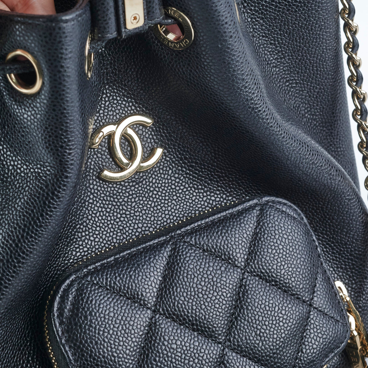 Chanel Drawstring Bucket Caviar Black - photo 10