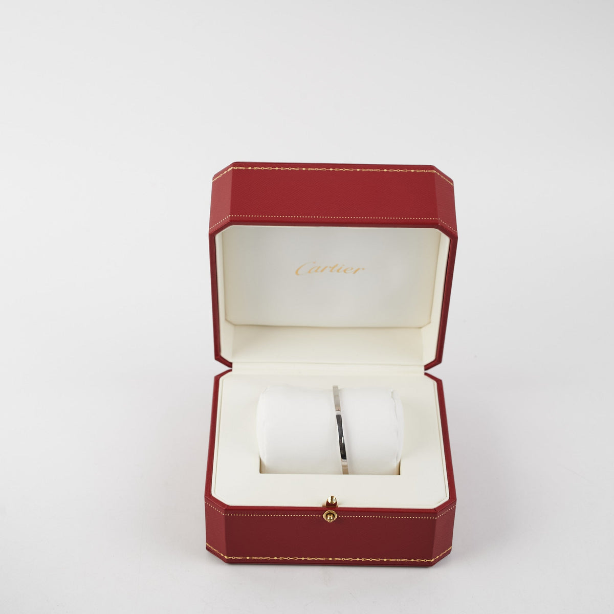Cartier Diamond Heart Bracelet - photo 2