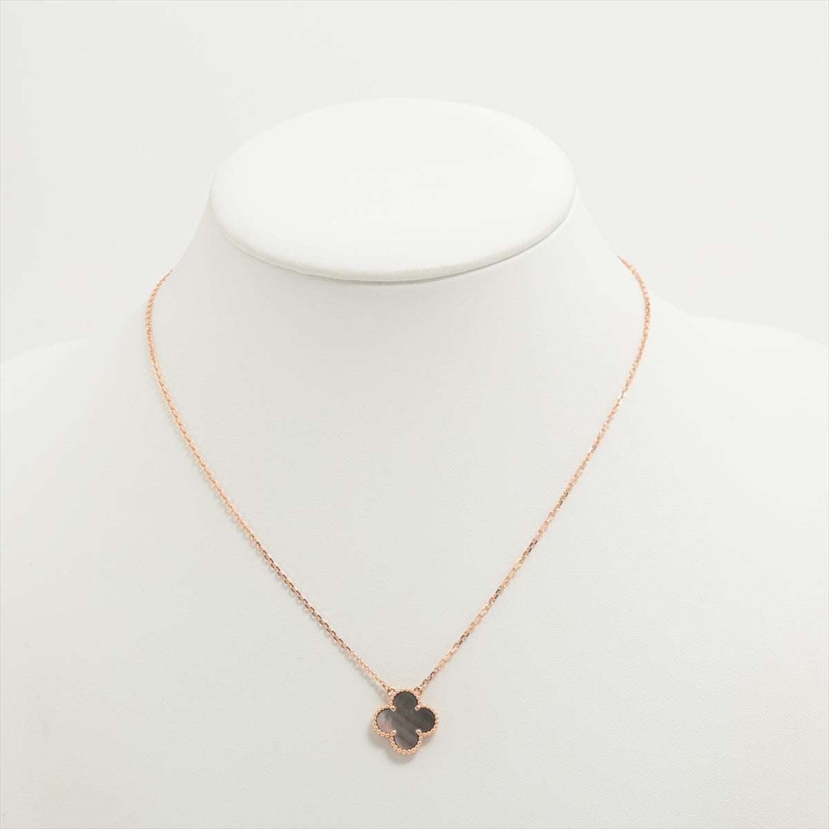 Van Cleef & Arpels Vintage Alhambra Grey Mother of Pearl Necklace - photo 5